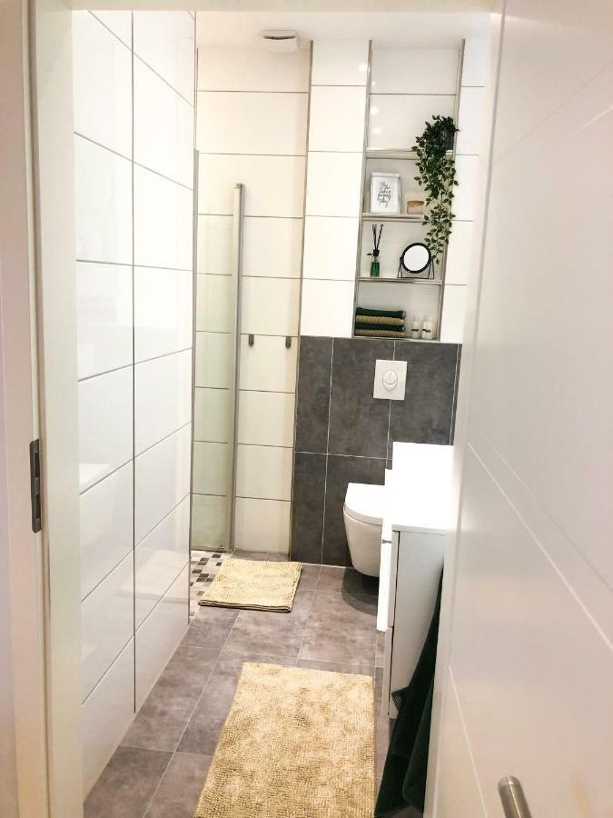 Ferienwohnung Domizil Am Delft Emden Exterior foto